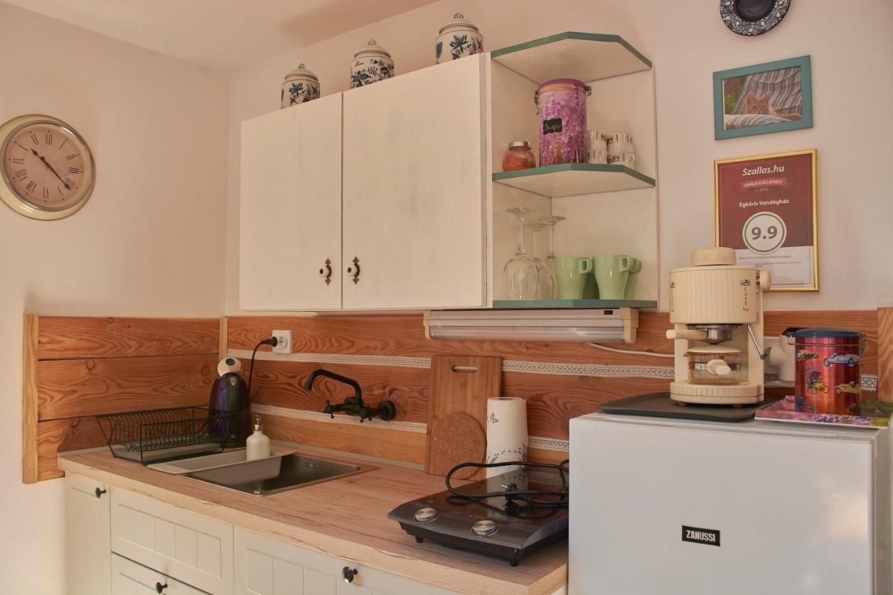 Egkoris Vendeghaz Hotel Bakonyszucs Bagian luar foto